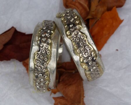 Upcycling von alten Trauringen aus Weißgold und Gelbgold auf Basis der Eheringe Double<br />(Modell 1427)